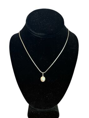 18k Cultured Pearl Pendant